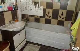 De vanzare, 3 camere, 70 mp! Loc de parcare! Zona TERRA!