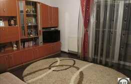 Vanzare 2 camere, 55 mp, decomandat, zona strazii Eroilor! Cu parcare!