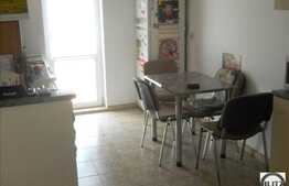 In zona Primaverii, de vanzare 2 camere, 45 mp utili. Renovat!