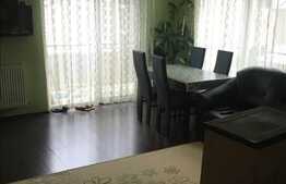 Apartament de vanzare 2 camere, 58 mp! Parcare! Zona strazii Eroilor!