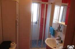 2 camere, 54 mp! Parcare! Complet mobilat si utilat! Zona strazii Florilor!