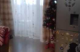 Vanzare apartament 3 camere, 58 mp, etaj intermediar, zona Regal