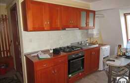 Mansarda inalta cu 2 camere, 45.5 mp, zona Somesului! Cu parcare!