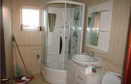 Penthouse cu 5 camere, 130 mp,  2 balcoane, zona Teilor! 2 locuri parcare!