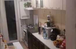 De vanzare apartament cu 1 camera, 40 mp! Parcare! Zona strazii Stejarului!