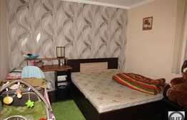 Apartament 2 camere, decomandat, 50 mp! Parcare! Zona usor accesibila!