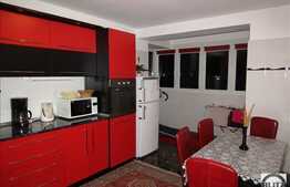 Apartament 2 camere, decomandat, 50 mp! Parcare! Zona usor accesibila!