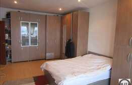 Vanzare 3 camere, 73 mp, balcon, zona strazii Florilor! Mobilat!