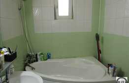 Vanzare 3 camere, 73 mp, balcon, zona strazii Florilor! Mobilat!