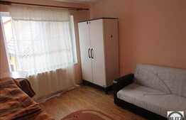 Apartament de vanzare 3 camere, 64.5 mp! Parcare! Zona zou dezvoltata!