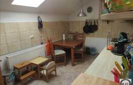 Vanzare apartament 3 camere, 105 mp! Parcare! Zona strazii Eroilor!