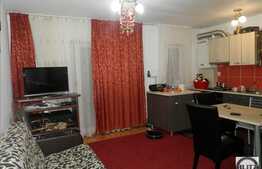 De vanzare apartament cu 2 camere, 51 mp! Complet mobilat! Zona strazii Eroilor!