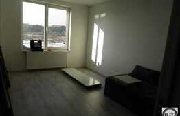 De inchiriat 3 camere, 70 mp! Parcare! Zona strazii Tineretului!