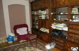 Apartament cu 5 camere, 150 mp,semidecomandat,cu scara interioara, zona 7 strazi