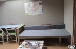 De vanzare apartament 3 camere, 75 mp, gradina comuna, zona centrala