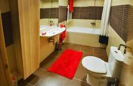 Apartament 3 camere, 70 mp, terasa 22 mp, parcare, Complex Viva City