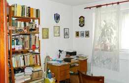 3 camere de vanzare, 60 mp, boxa la subsol, zona strazii Gruia