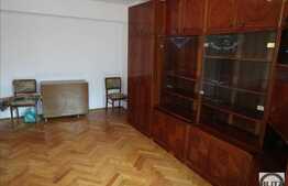 3 camere decomandate, 75 mp, prima inchiriere, garaj, boxa, zona Piata Cipariu