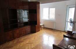 3 camere decomandate, 75 mp, prima inchiriere, garaj, boxa, zona Piata Cipariu