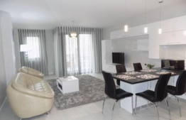 Apartament cu 3 camere, 90 mp, parcare, lux, zona Riviera Residence