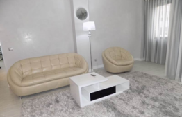 Apartament cu 3 camere, 90 mp, parcare, lux, zona Riviera Residence