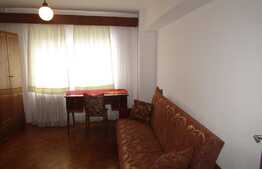 Apartament 2 camere, 55 mp, decomandat, recent renovat, zona Hotelului Sinaia