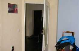 3 camere, 100 mp, teren 270 mp, boxa subsol, zona strazii Eremia Grigorescu!