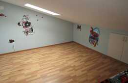 Apartament de vanzare 3 camere, 85 mp! Parcare! Zona strazii Stejarului!