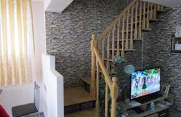 Apartament de vanzare 3 camere, 85 mp! Parcare! Zona strazii Stejarului!