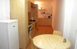 3 camere, semidecomandat, 140 mp, imobil casa/vila, zona 7 strazi! Garaj!