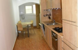 3 camere, semidecomandat, 140 mp, imobil casa/vila, zona 7 strazi! Garaj!