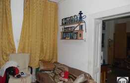 Vanzare 2 camere, semidecomandat, 54 mp, boxa la subsol,zona centrala a Clujului