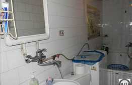 Vanzare 2 camere, semidecomandat, 54 mp, boxa la subsol,zona centrala a Clujului