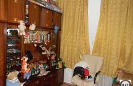 Vanzare 2 camere, semidecomandat, 54 mp, boxa la subsol,zona centrala a Clujului