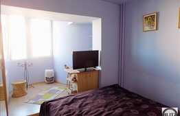 Vanzare apartament 3 camere, 95 mp, garaj, zona Bulevardului 21 Decembrie 1989