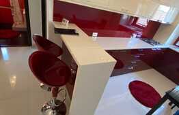 2 camere decomandate, 55 mp, parcare, zona Iulius Mall