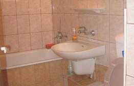 2 camere, 54 mp, decomandat, balcon inchis, strada Gorunului!