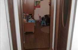 Vanzare apartament 2 camere, 53 mp, decomandat, zona Flora Park