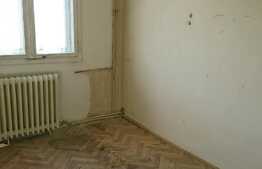 Apartament 4 camere, 79 mp, decomandat, zona strazii Aleea Negoiu