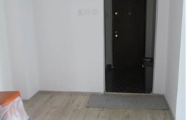 De vanzare apartament 3 camere, 70 mp, boxa subsol, zona Big