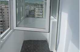 De vanzare apartament 3 camere, 70 mp, boxa subsol, zona Big