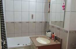 De vanzare 4 camere, 83 mp, etaj intermediar, zona strazii Calea Floresti