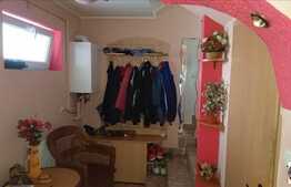 Garsoniera 38 mp, parcare, zona Nora