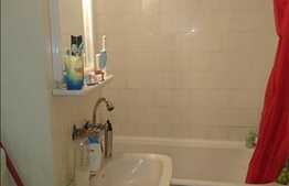 Vanzare apartament 3 camere, 72 mp, boxa subsol, zona strazii Mehedinti