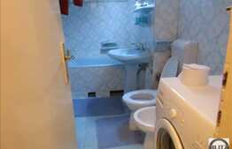 Vanzare apartament 3 camere,65,3 mp, parcare, 2 boxe, zona strazii Aleea Retezat