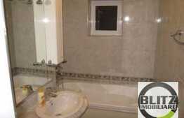 Vanzare apartament 4 camere, 78,65 mp, boxa subsol, zona strazii Campului