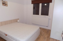 Apartament 3 camere, 50 mp, mobilat modern, zona Aleea Ciucas