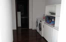 Apartament 3 camere, 110 mp, 2 parcari, A.C., zona Parcului Babes