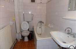 Apartament 3 camere, 64 mp, decomandat, boxa, zona Piata Zorilor