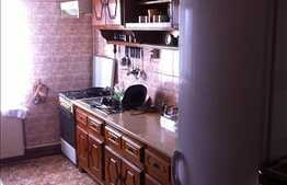 Vanzare apartament 3 camere, 68 mp, boxa, garaj, zona strazii Observatorului